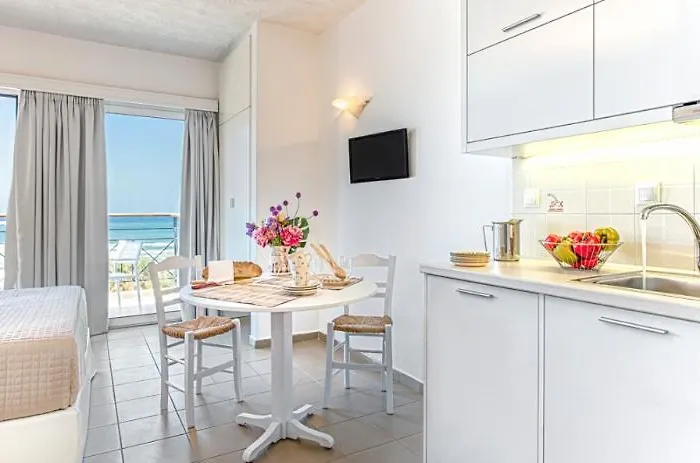 Aqua Marina Living Ретимно